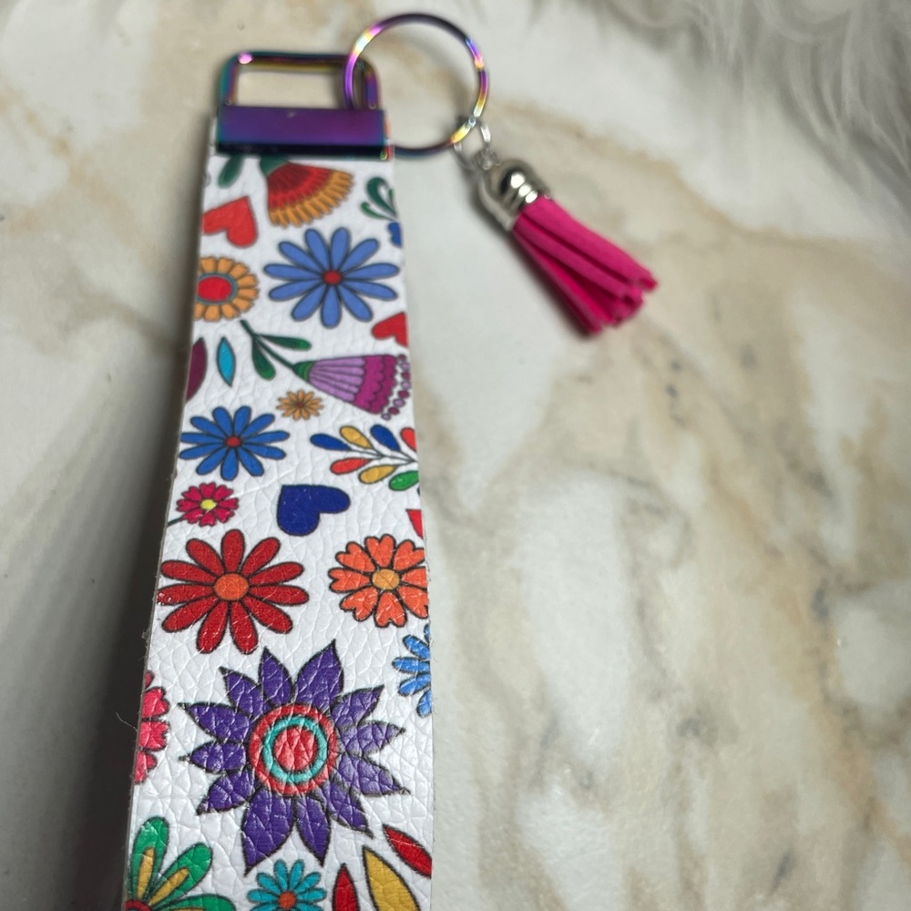 Pink And Purple Keychain Key Fob Wristlet Toggle For Backpack - Picture 4 of 7